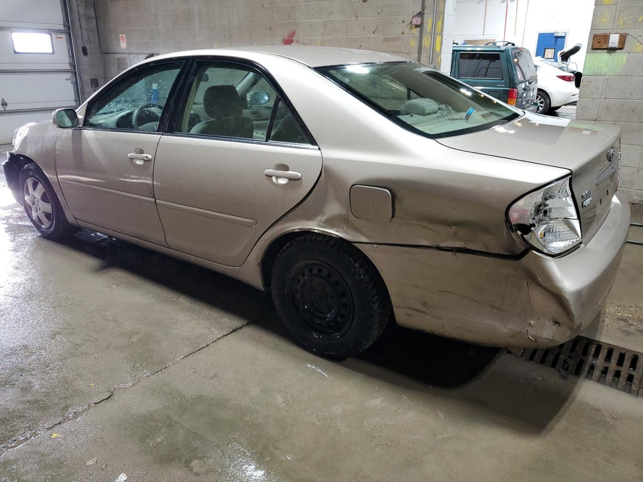 2003 Toyota Camry - Image 2