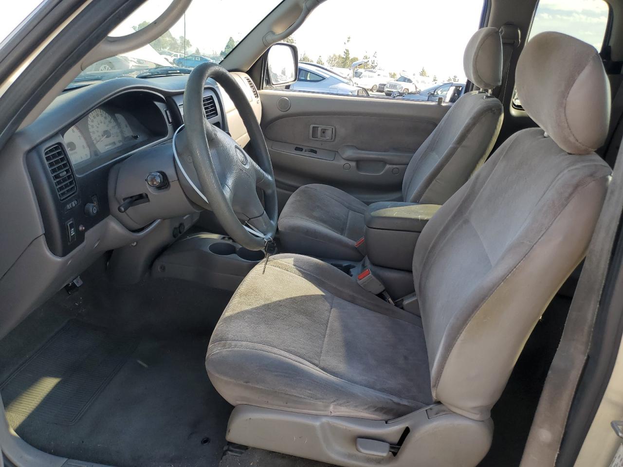 2002 Toyota Tacoma - Image 7
