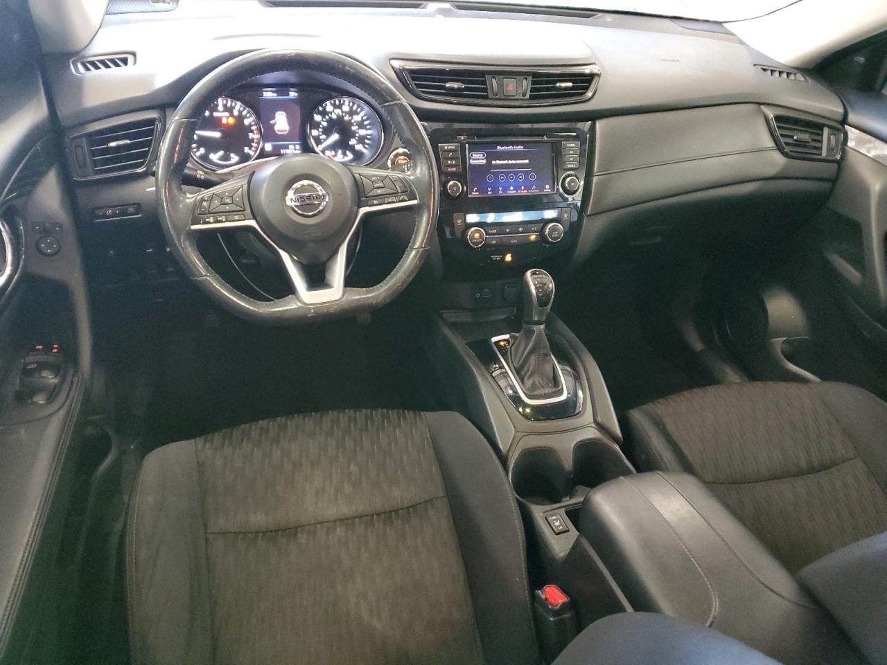 2018 Nissan Rogue - Image 8