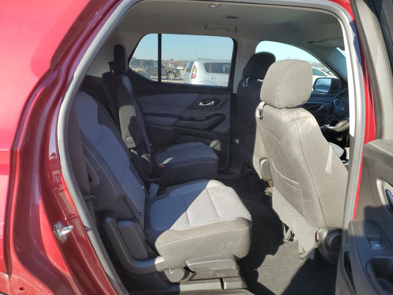 2018 Chevrolet Traverse - Image 11