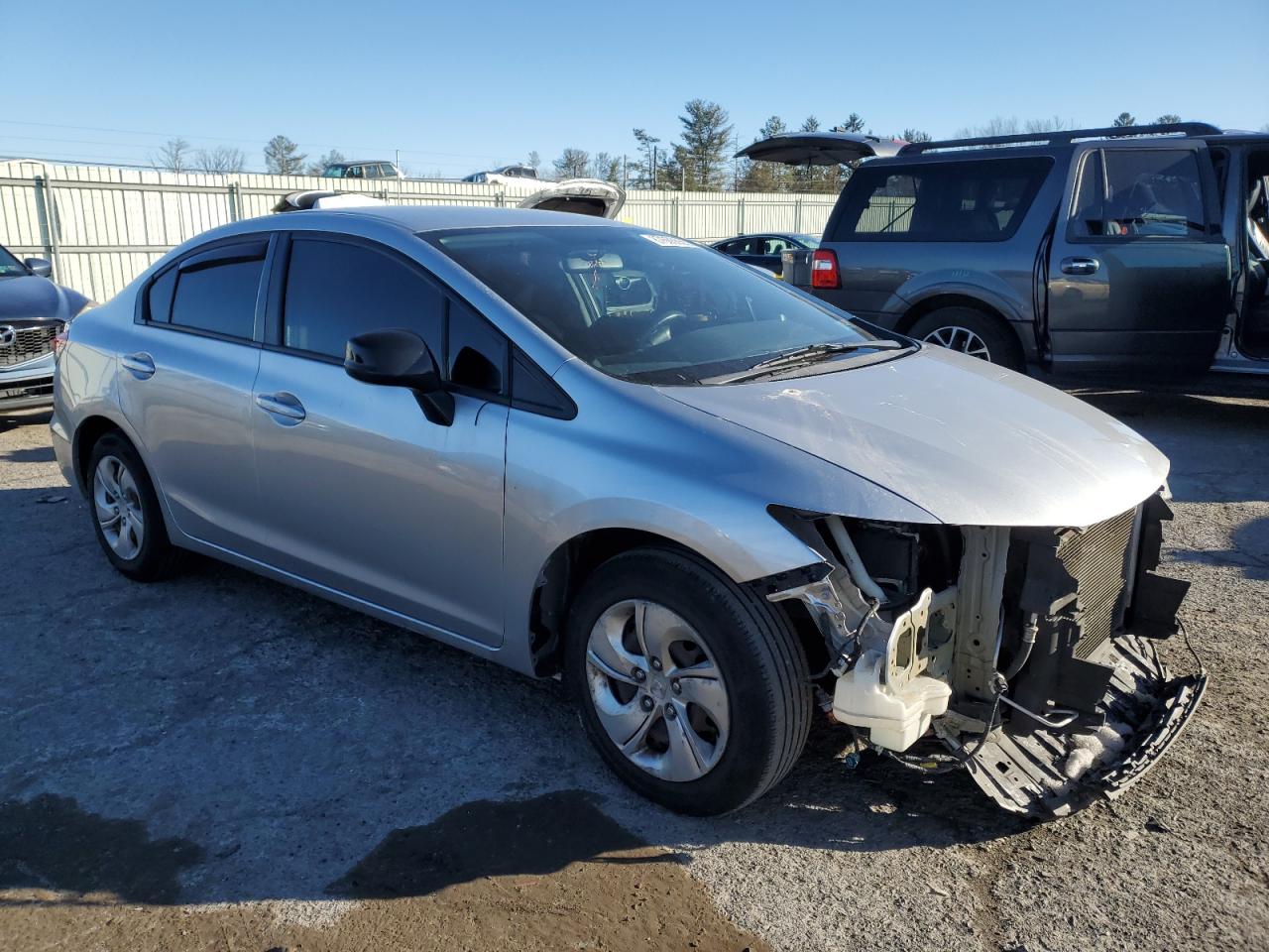 VIN 2HGFB2F50DH582087 2013 HONDA CIVIC no.4