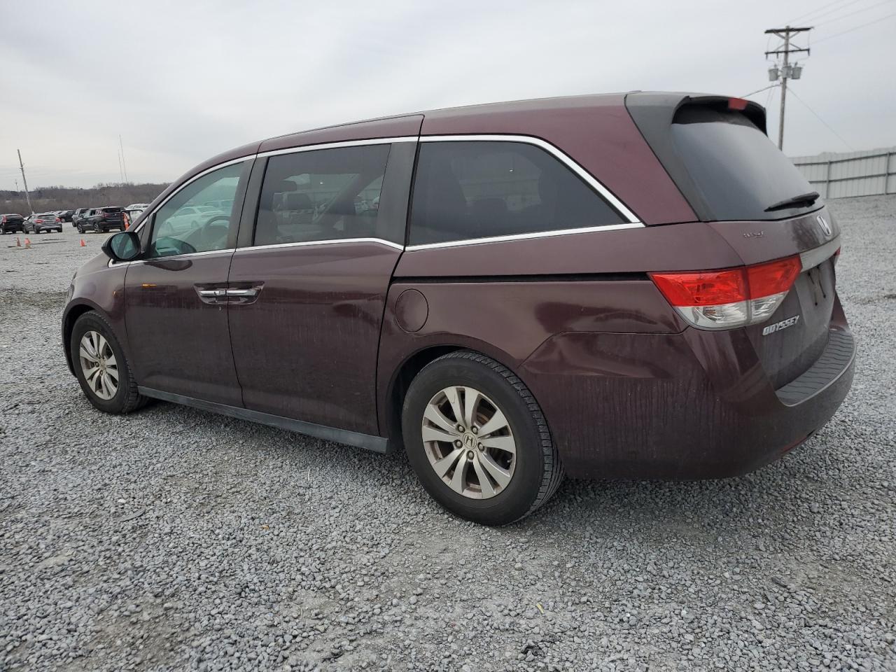 2014 Honda Odyssey - Image 2