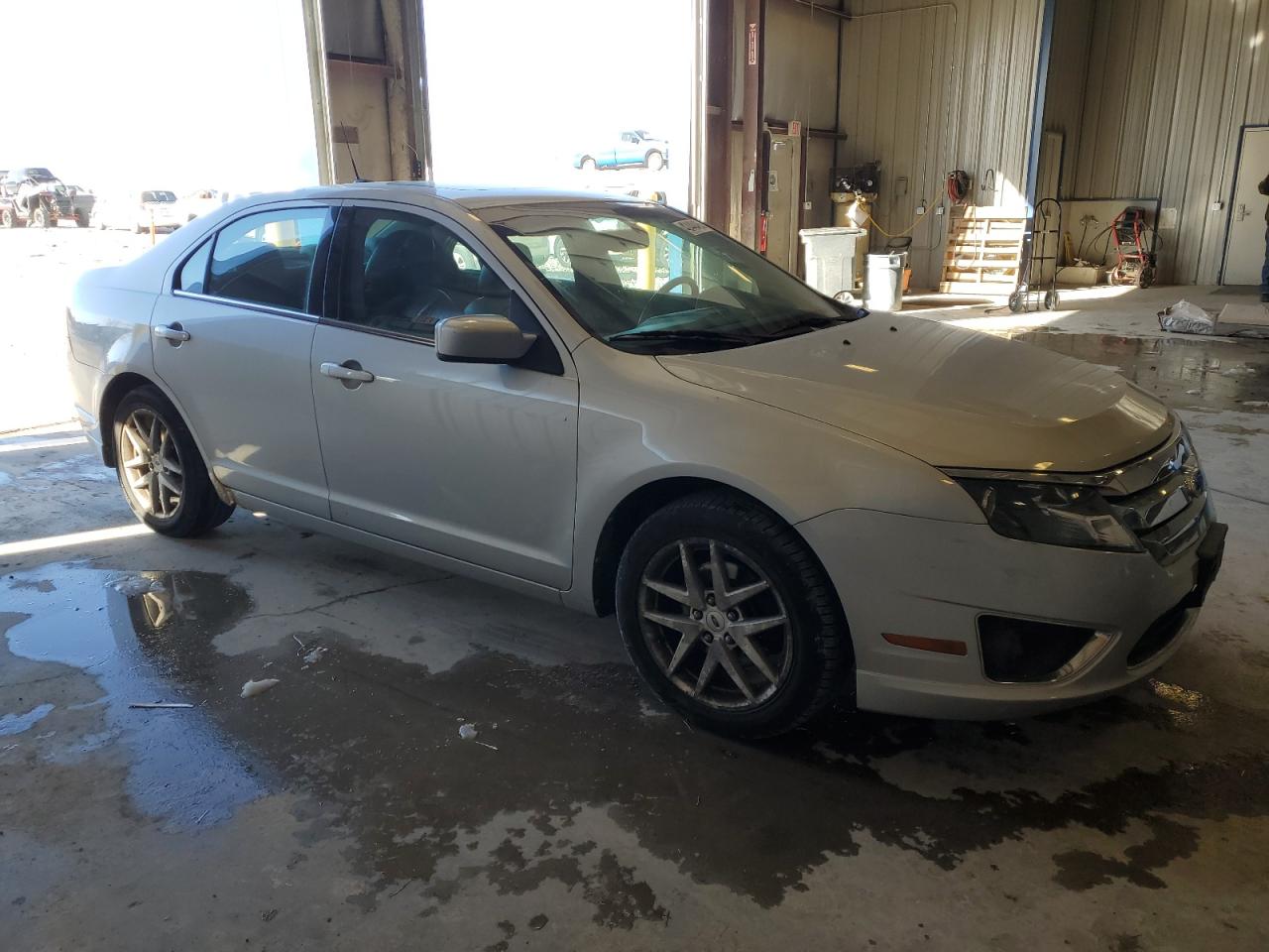 2010 Ford Fusion - Image 4