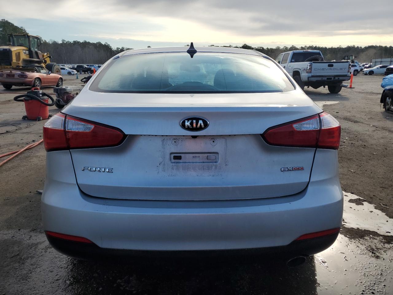 2016 Kia Forte - Image 6