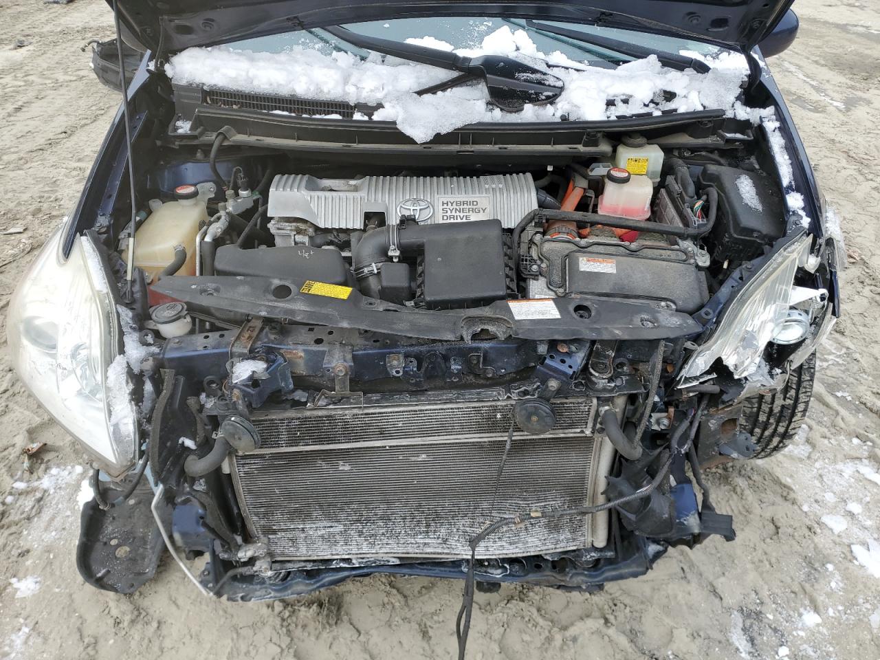 2015 Toyota Prius - Image 11