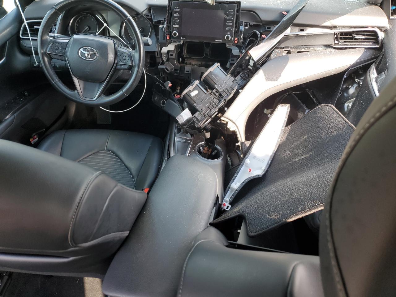2023 Toyota Camry - Image 8