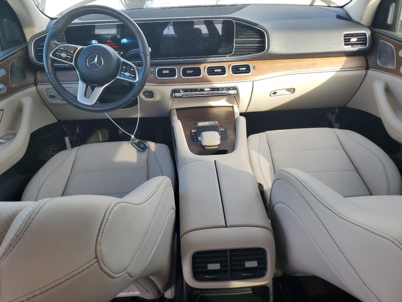 2022 Mercedes-Benz GLE - Image 8