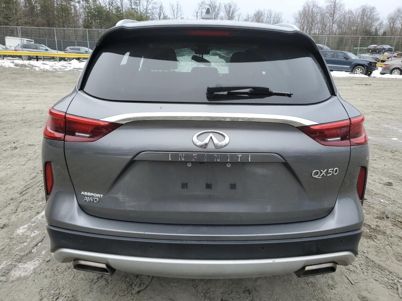 2020 Infiniti QX50 - Image 6