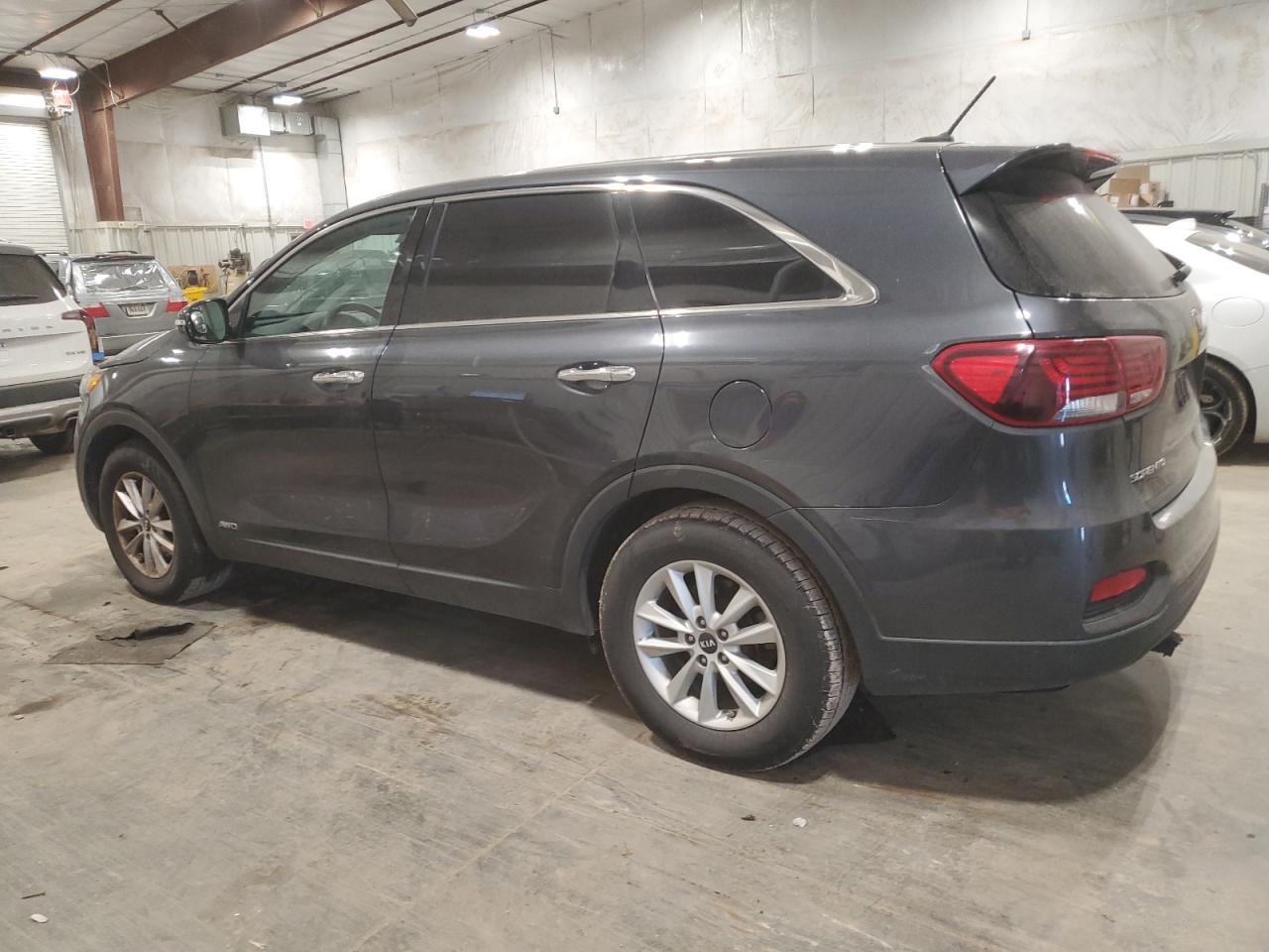 2019 Kia Sorento - Image 2