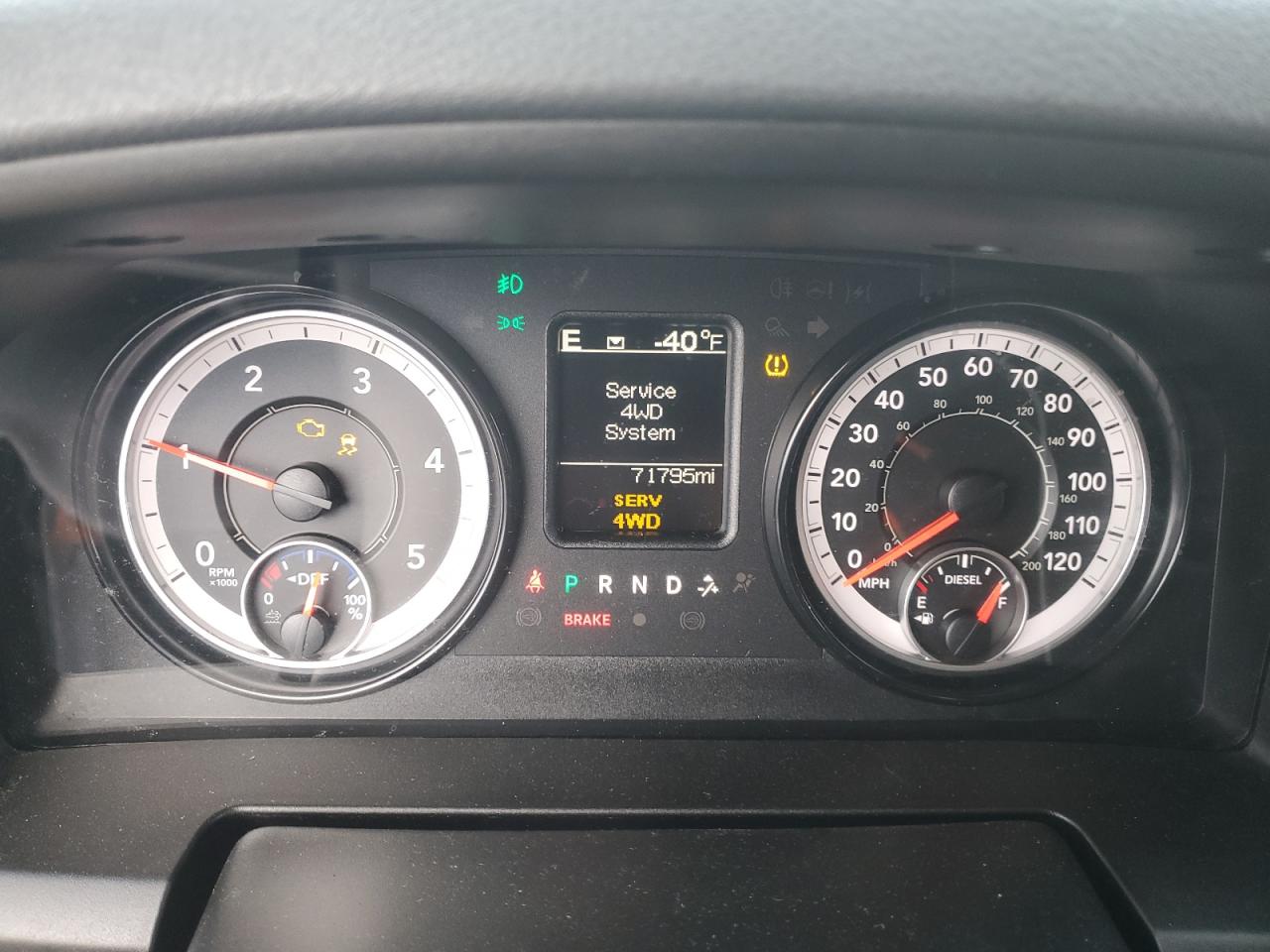 2019 RAM 1500 - Image 9