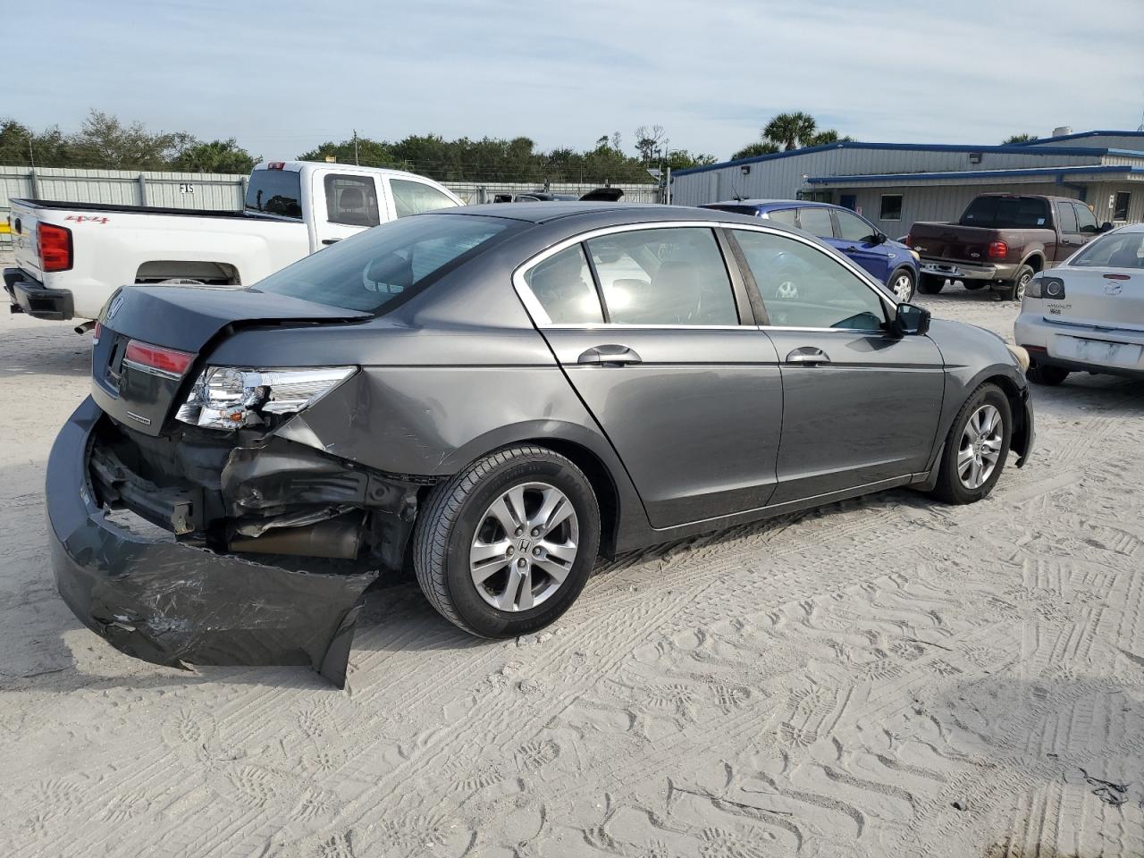 2012 Honda Accord - Image 3