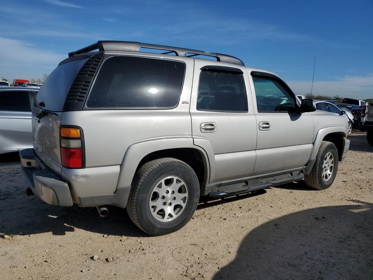 2006 Chevrolet Tahoe - Image 3