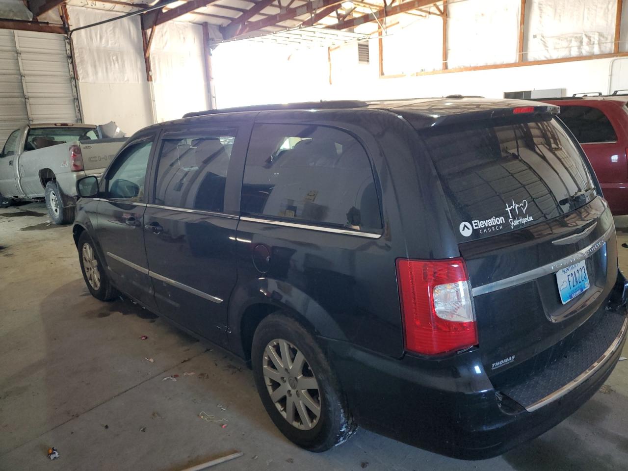 2013 Chrysler Town & Country - Image 2