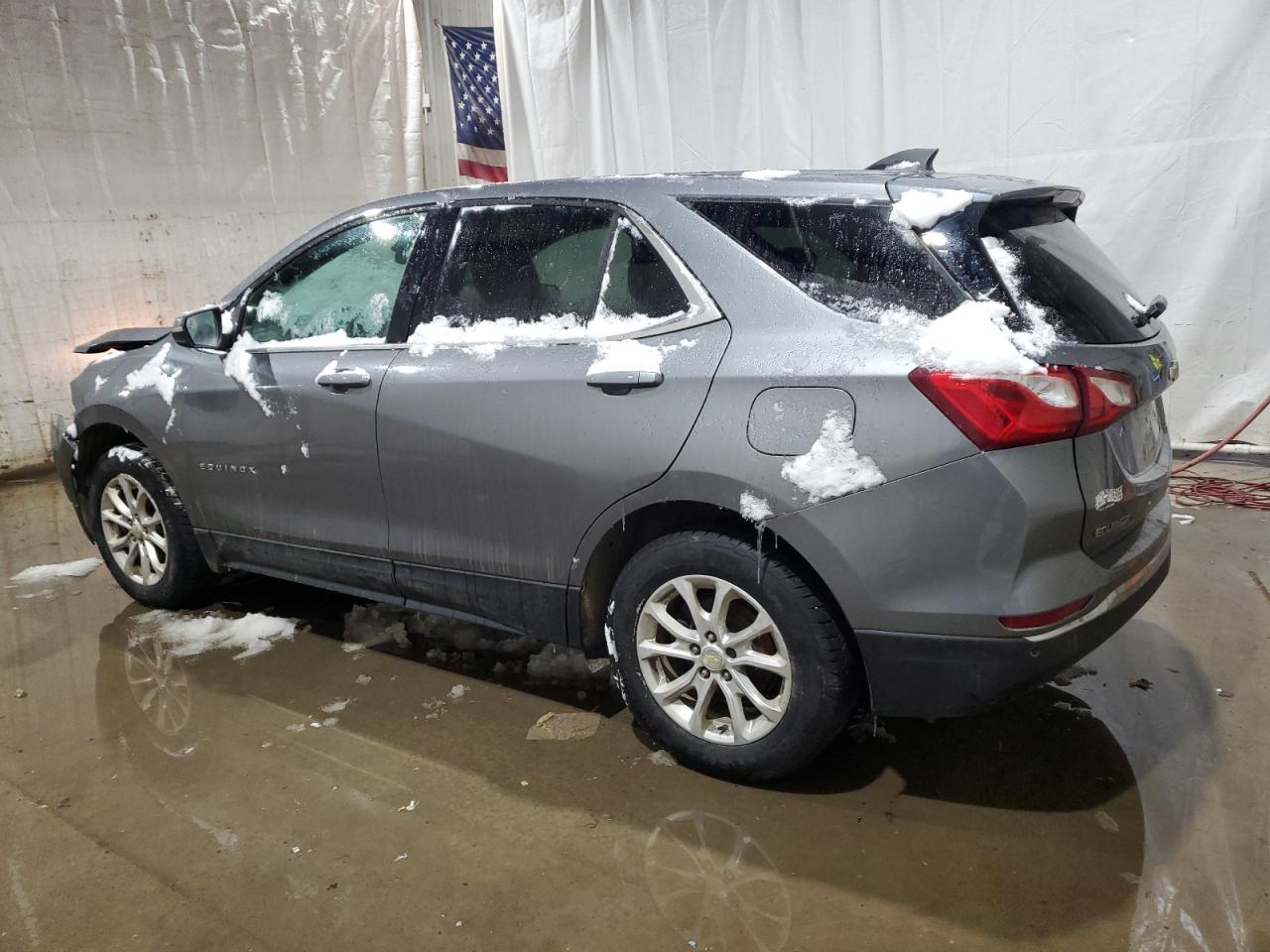 2018 Chevrolet Equinox - Image 2