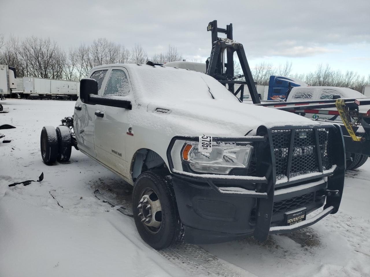 2022 RAM 3500 - Image 4