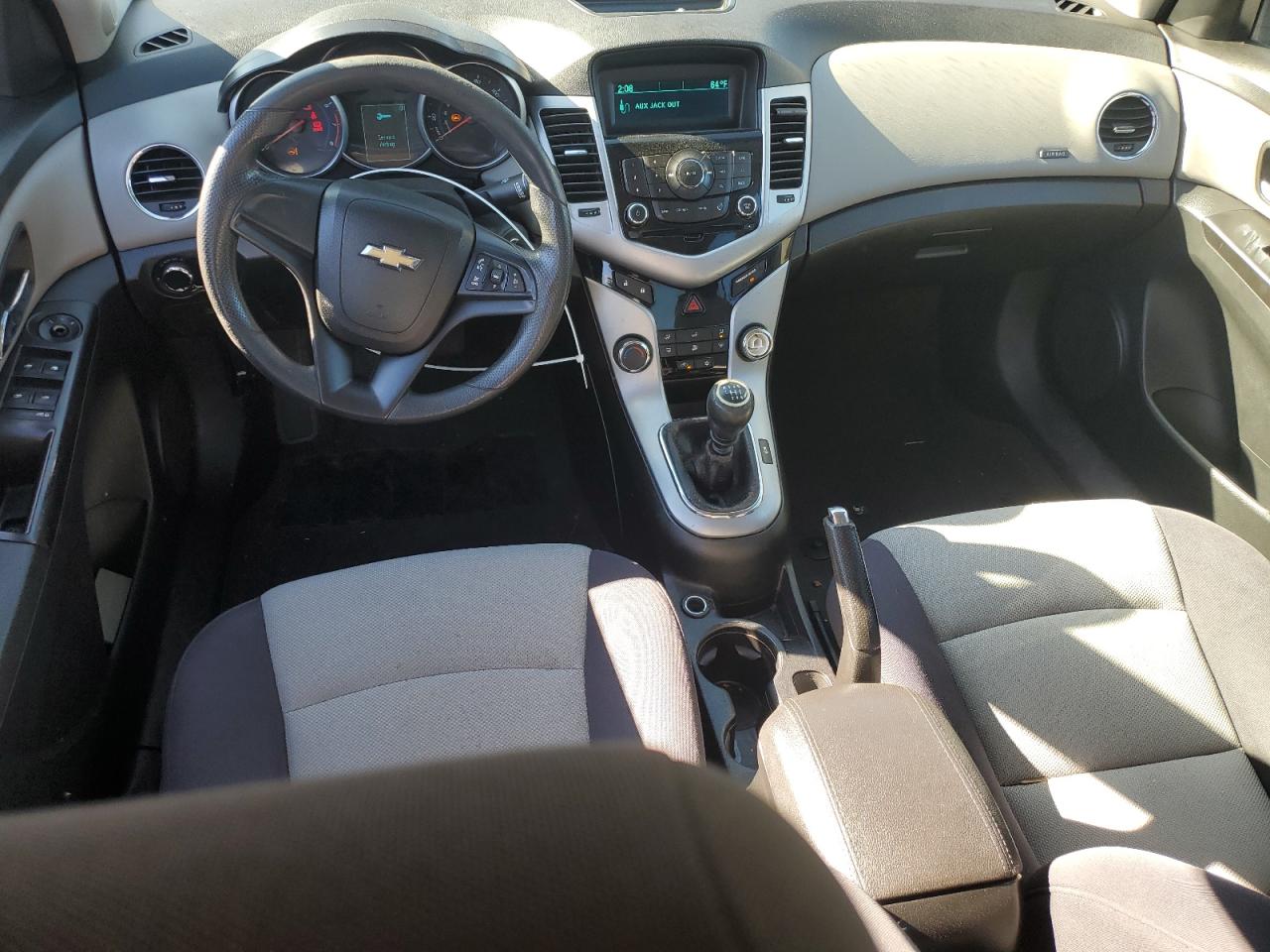 2013 Chevrolet Cruze - Image 8