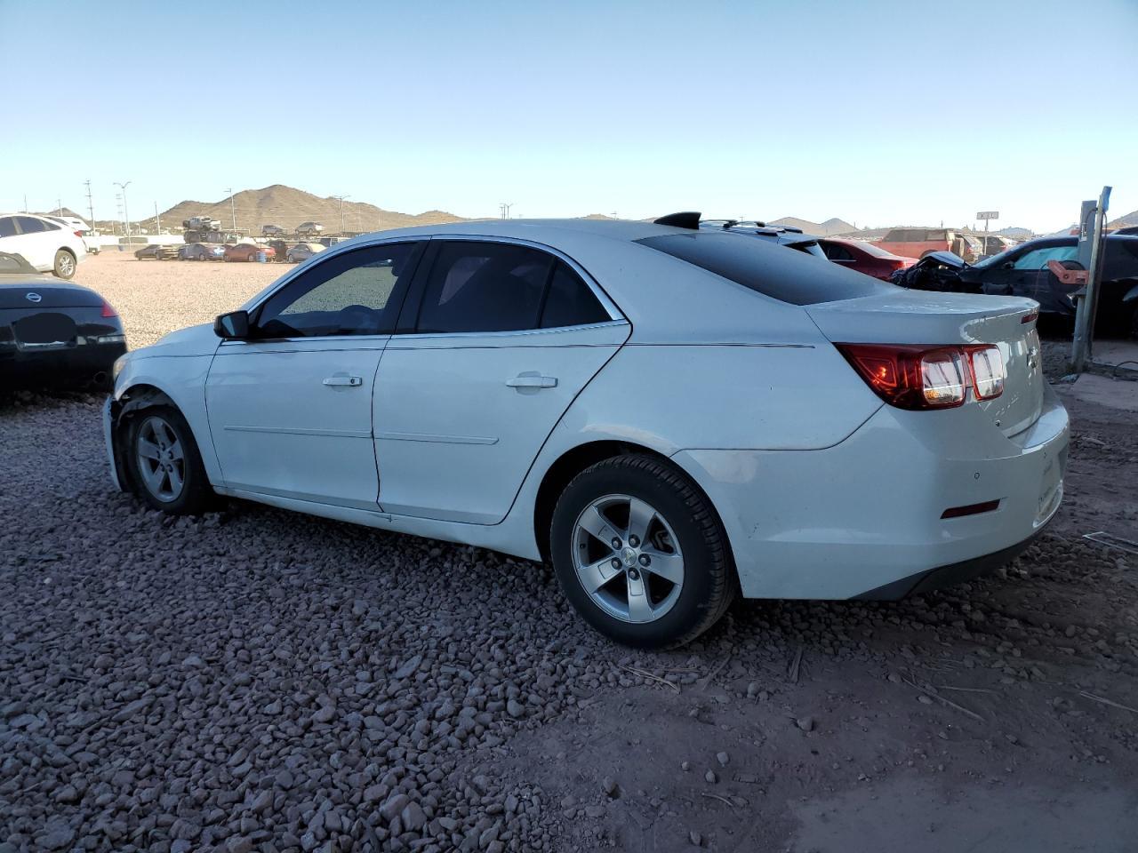 2015 Chevrolet Malibu - Image 2