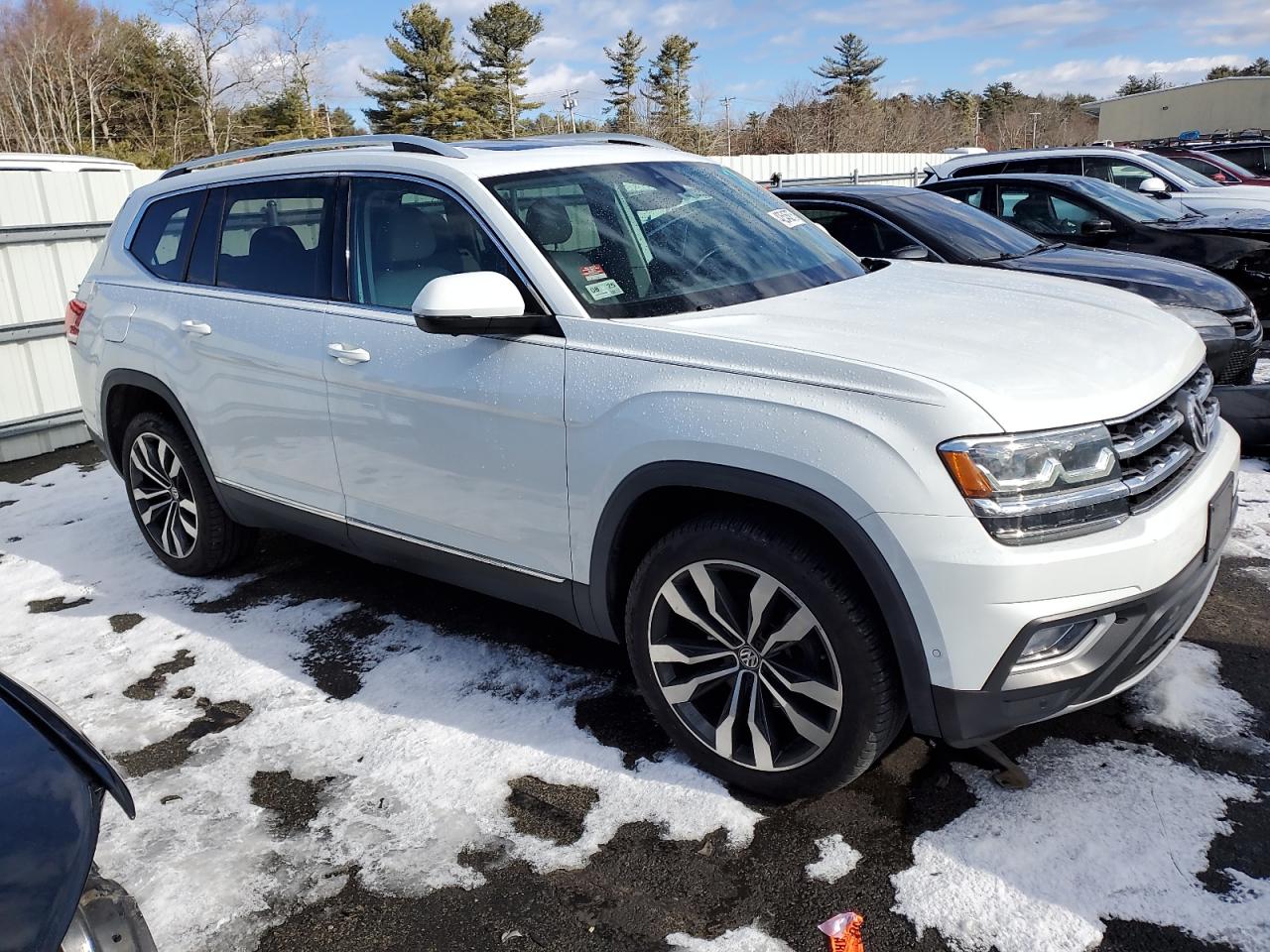 2019 Volkswagen Atlas - Image 4
