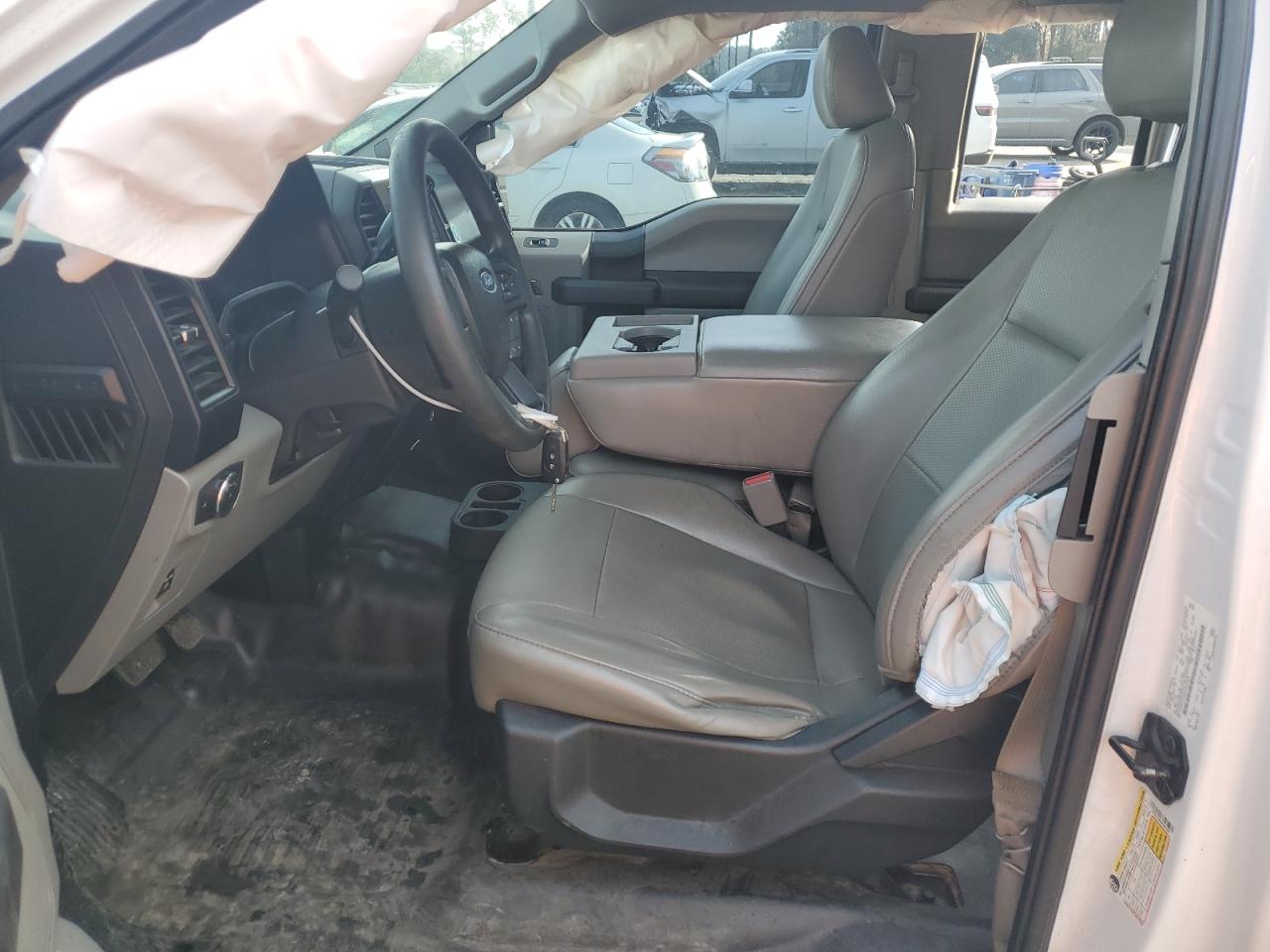 2016 Ford F-150 - Image 7