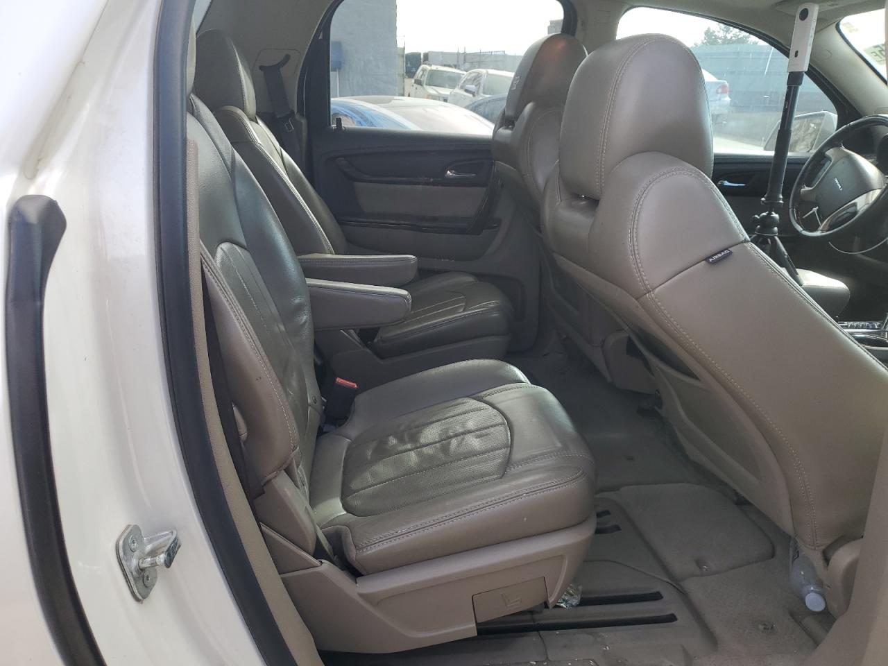 2014 GMC Acadia - Image 12