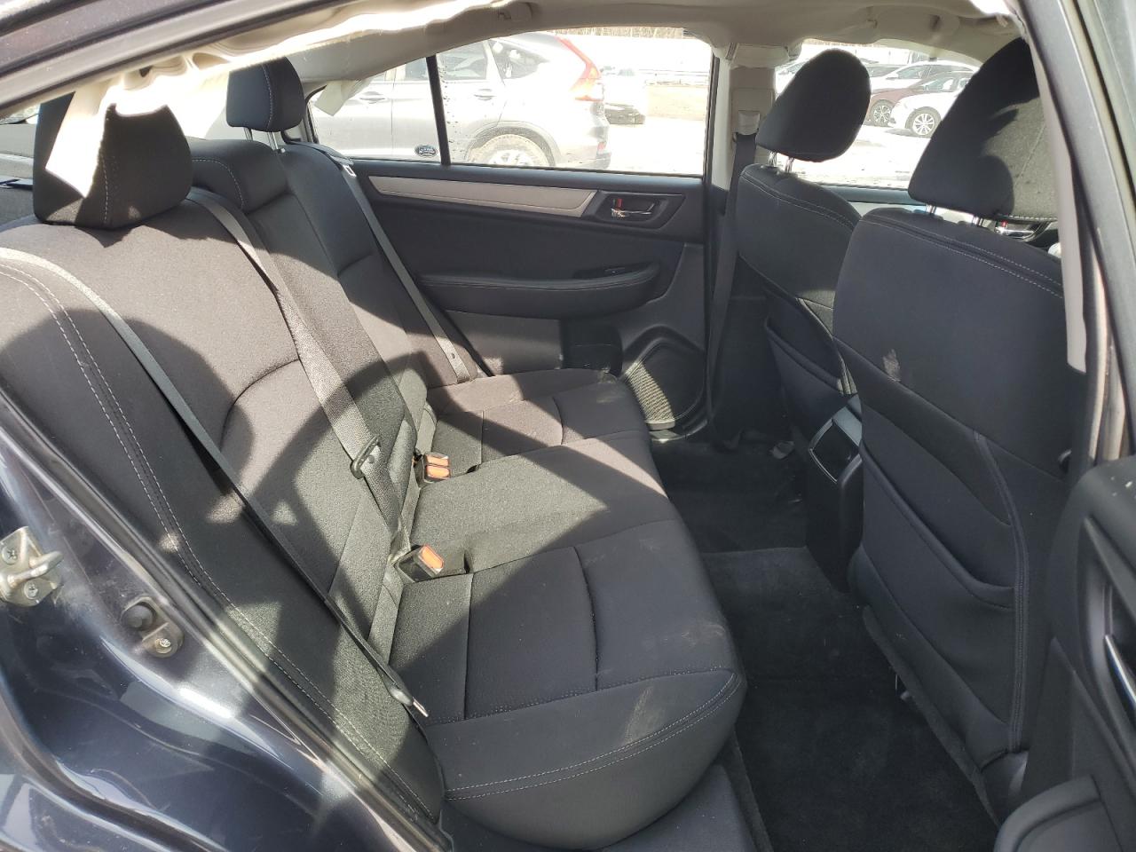 2015 Subaru Legacy - Image 10