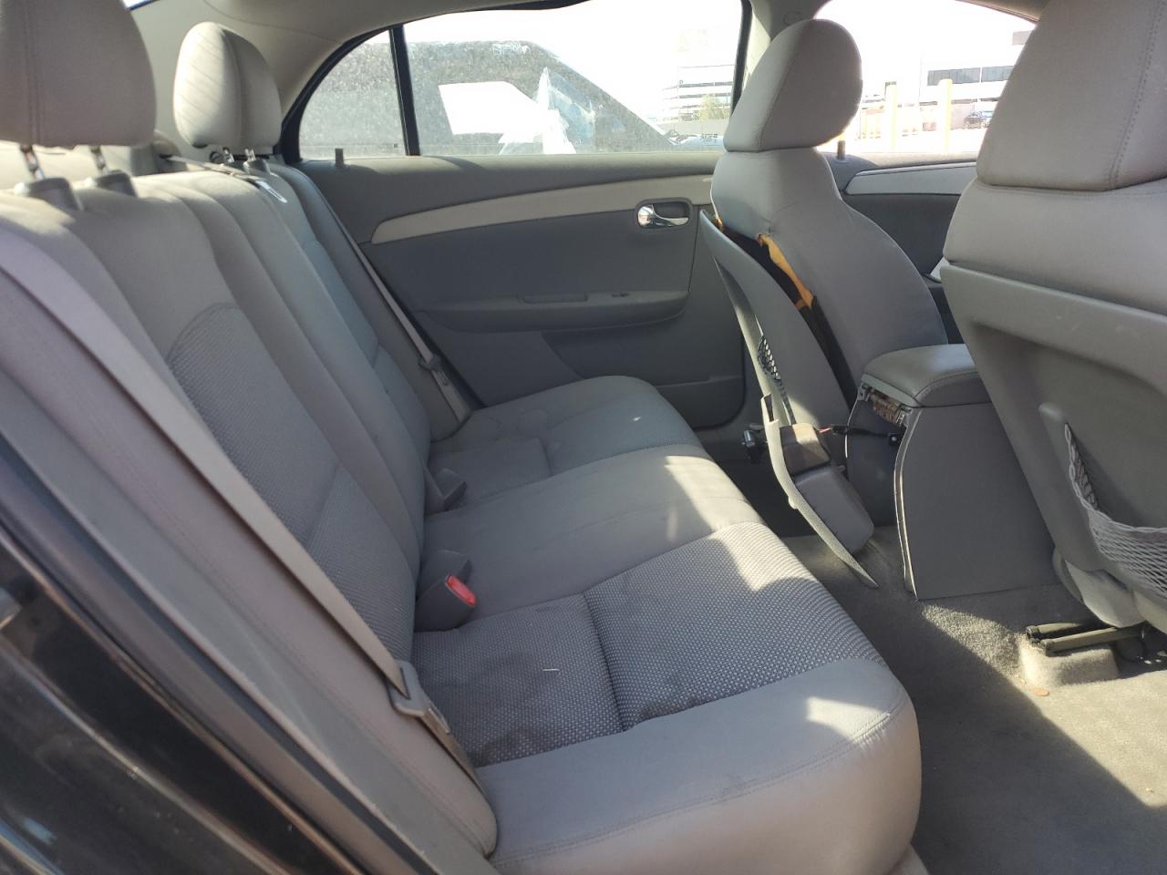 2012 Chevrolet Malibu - Image 10