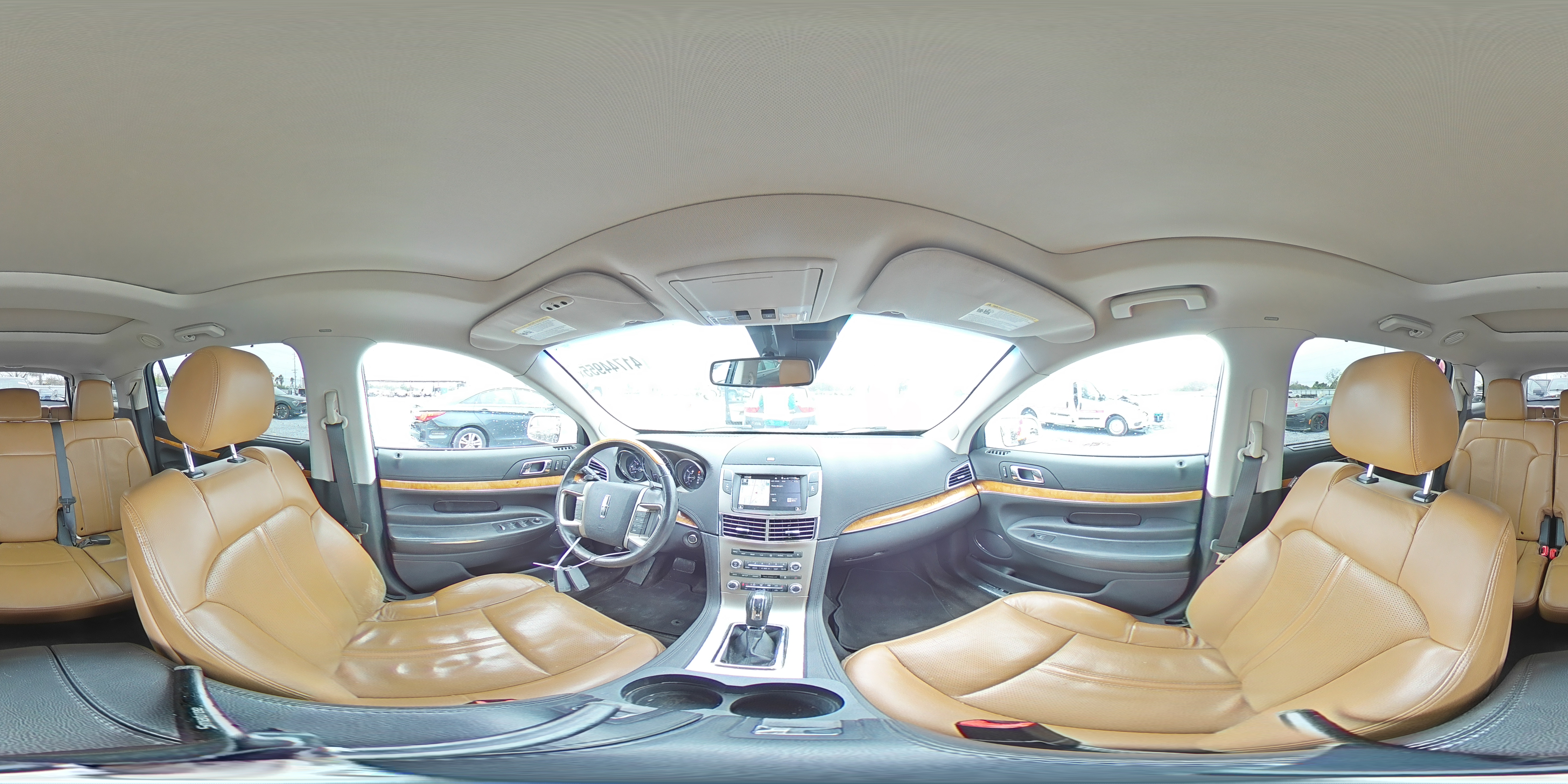 2011 Lincoln MKT - Image 14