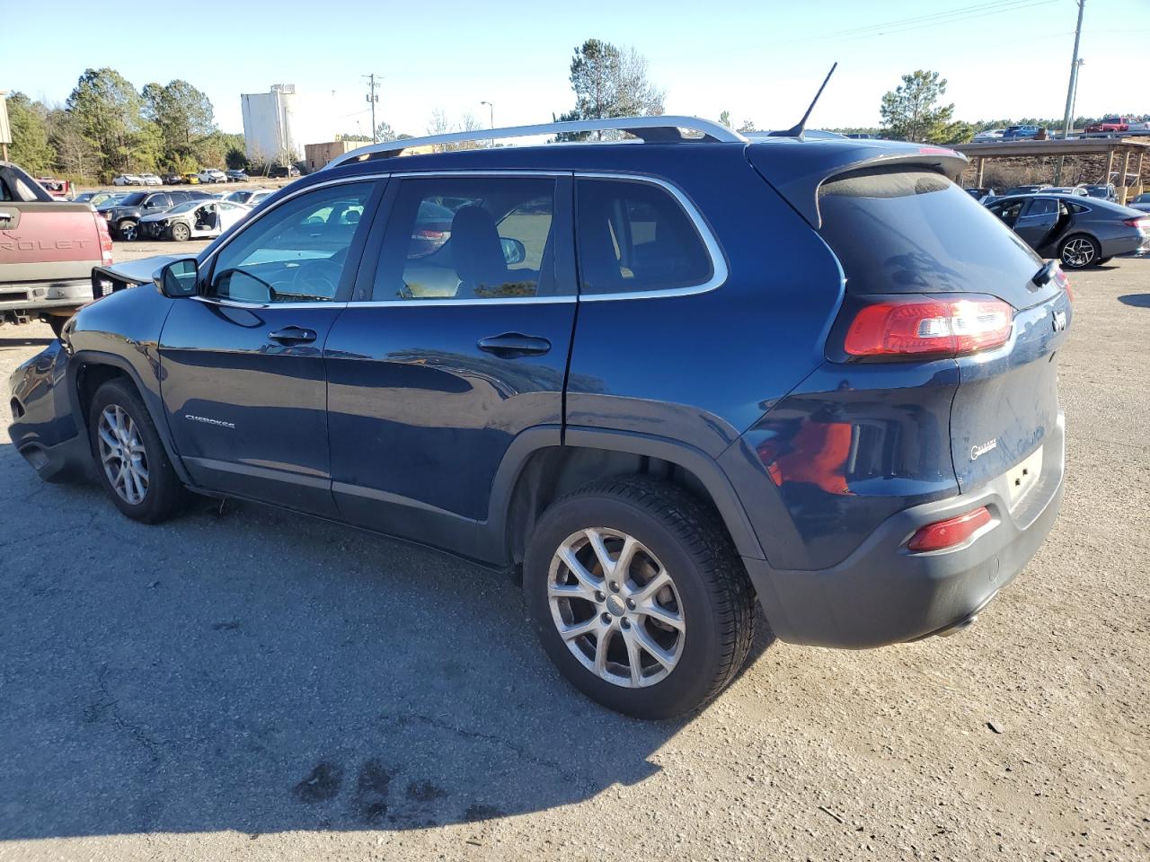 2018 Jeep Grand Cherokee - Image 2
