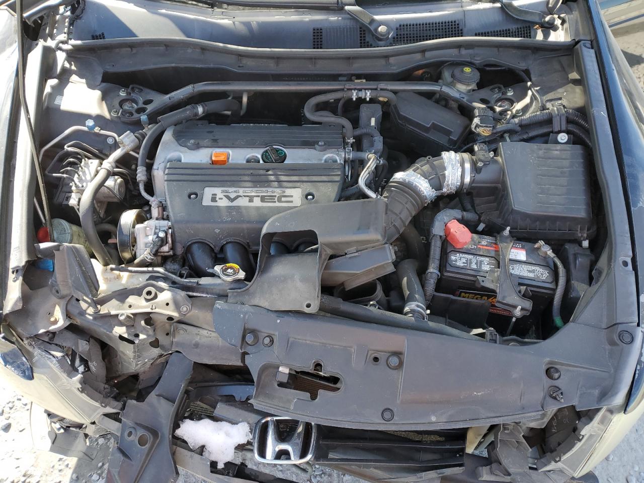 2009 Honda Accord - Image 13