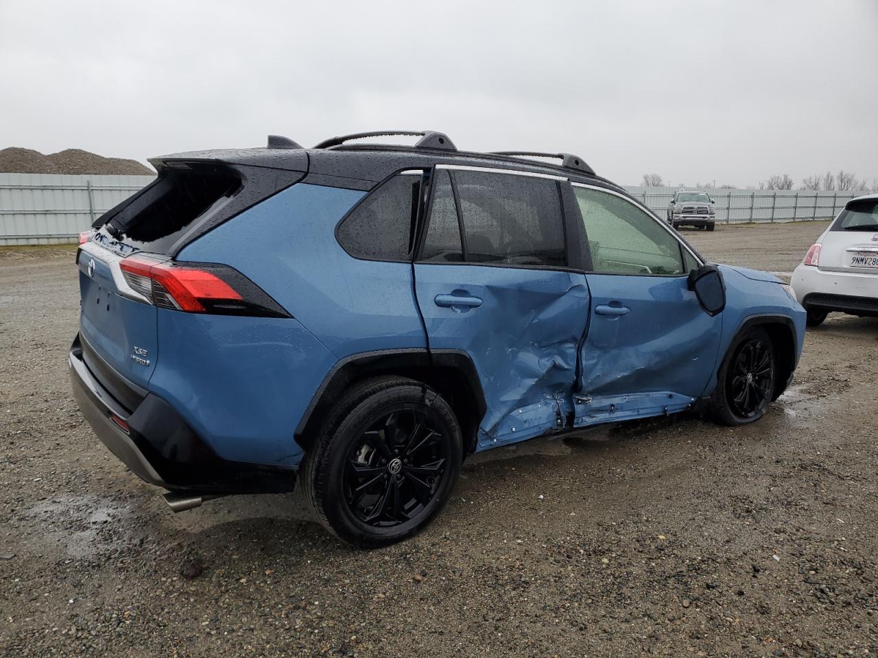 2023 Toyota RAV 4 - Image 3
