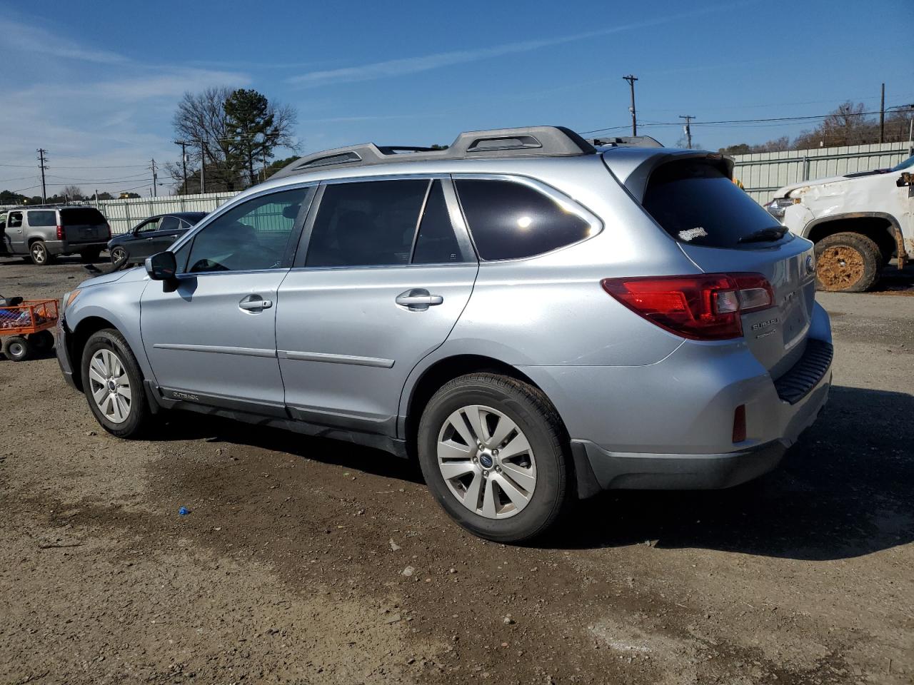 2015 Subaru Outback - Image 2