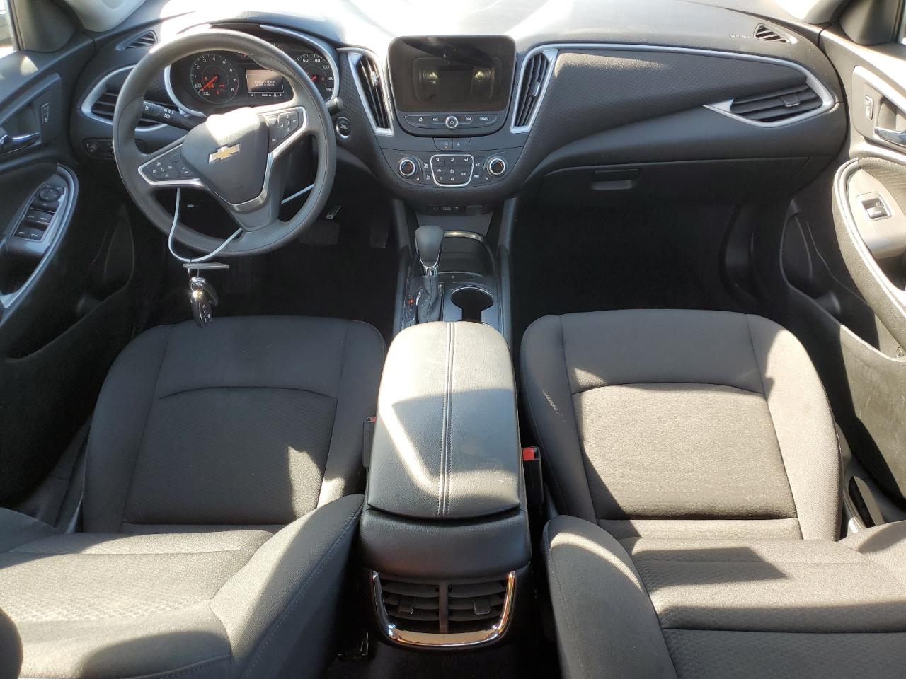 2023 Chevrolet Malibu - Image 8
