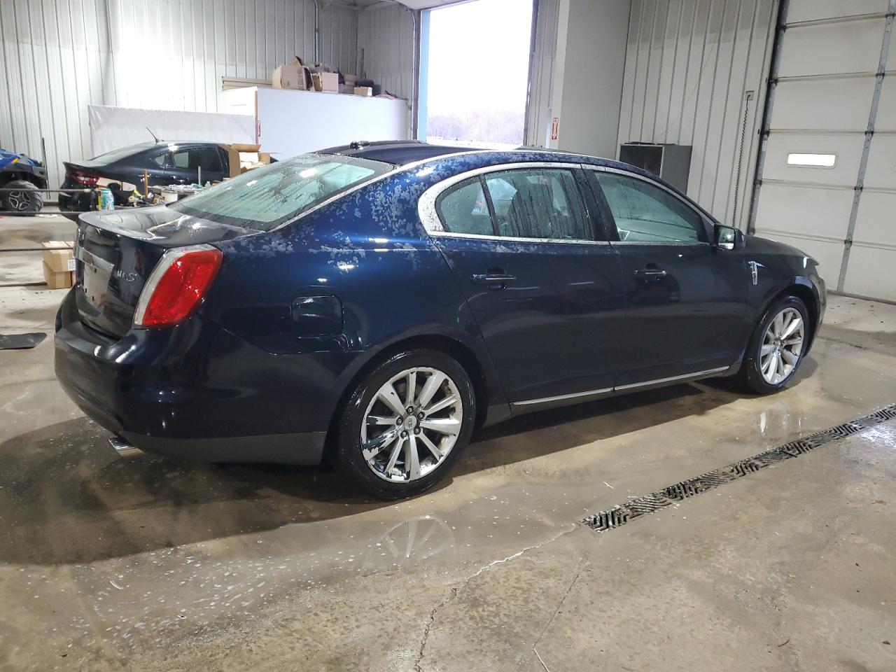 2009 Lincoln MKS - Image 3