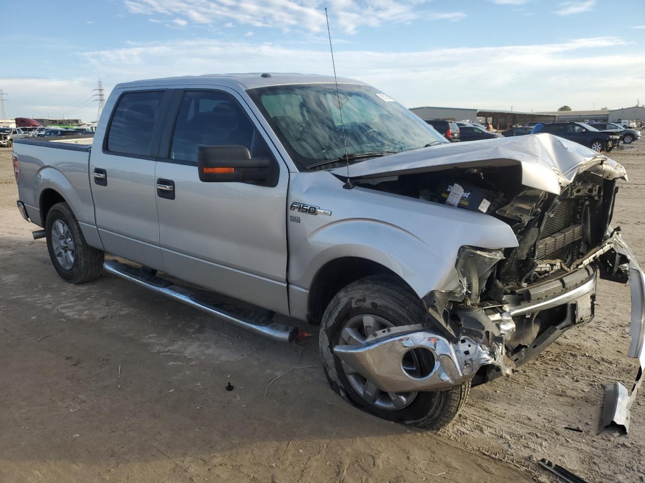 2014 Ford F-150 - Image 4