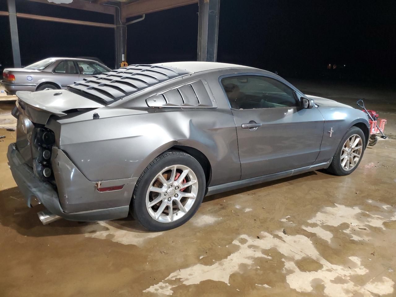 2011 Ford Mustang - Image 3
