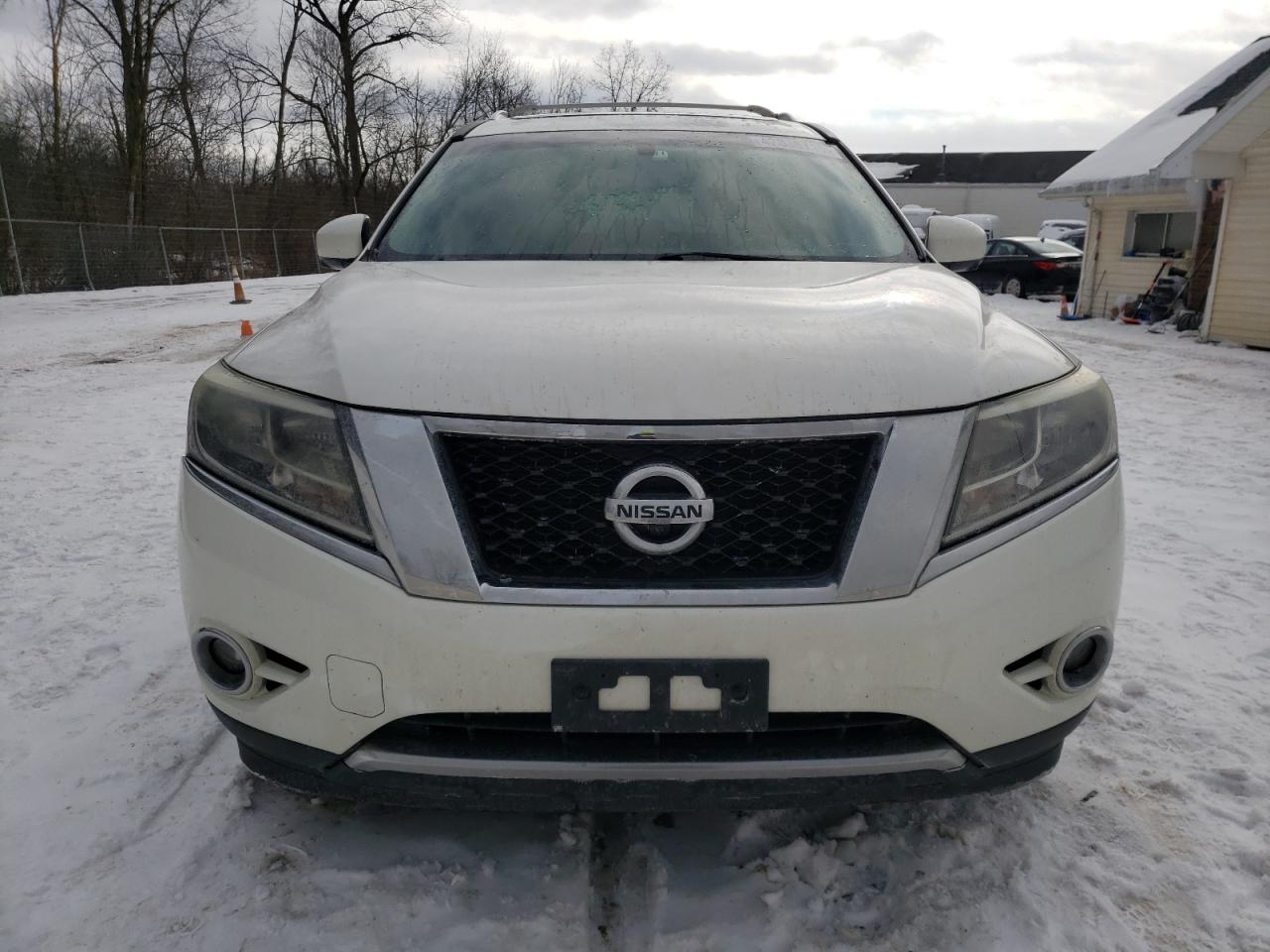 2013 Nissan Pathfinder - Image 5