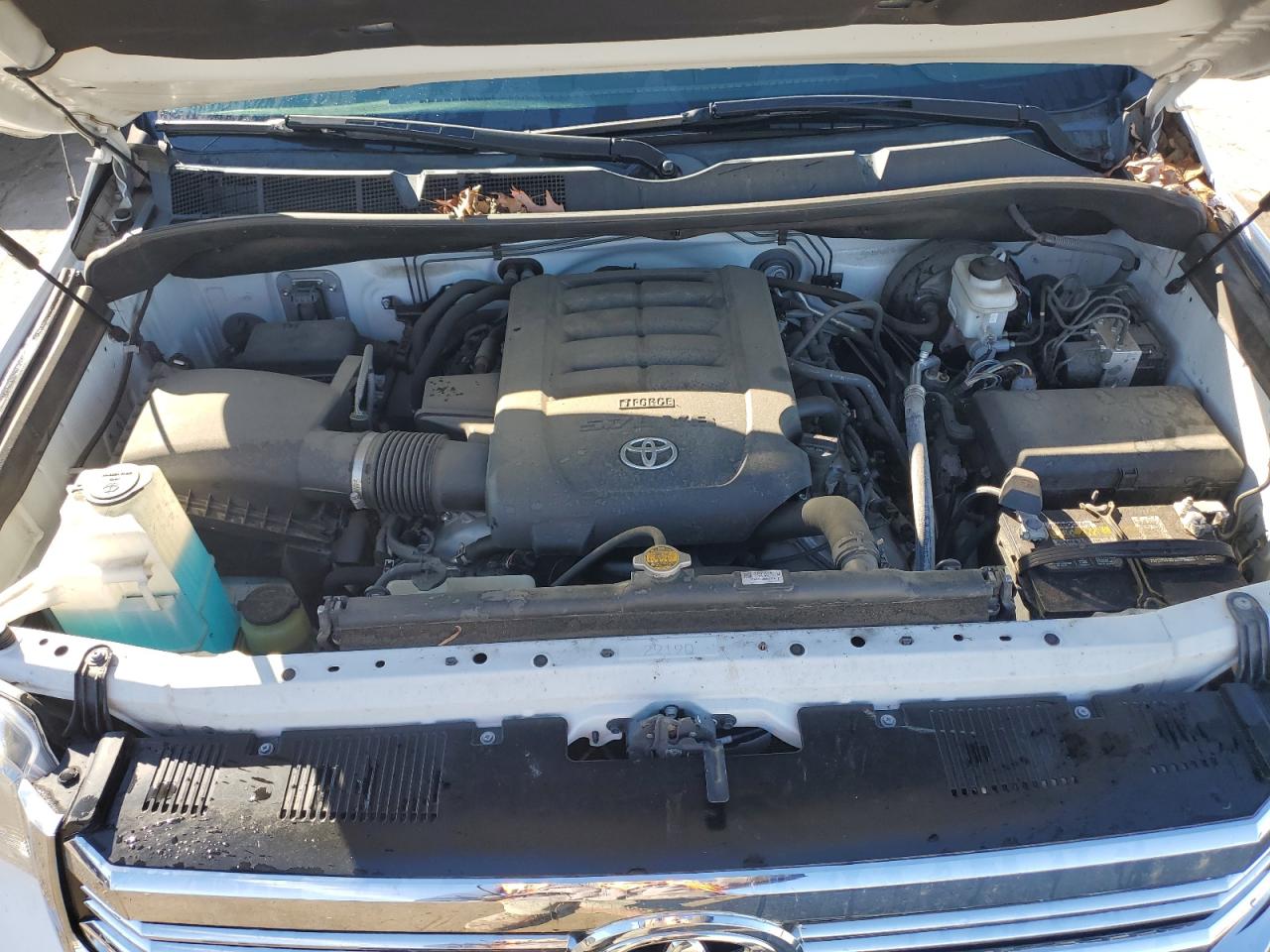 2017 Toyota Tundra - Image 11