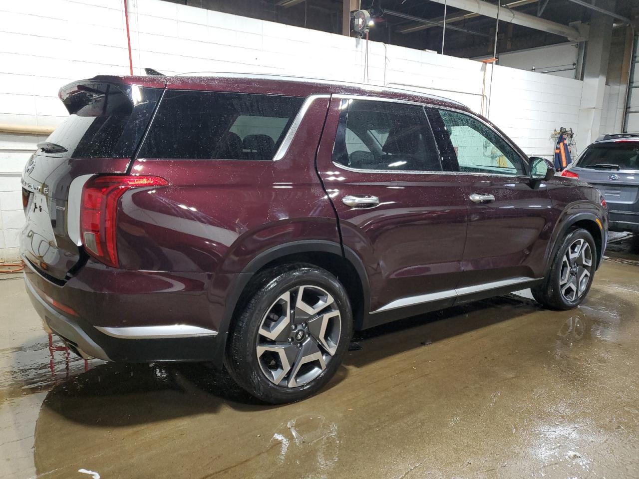2023 Hyundai Palisade - Image 3