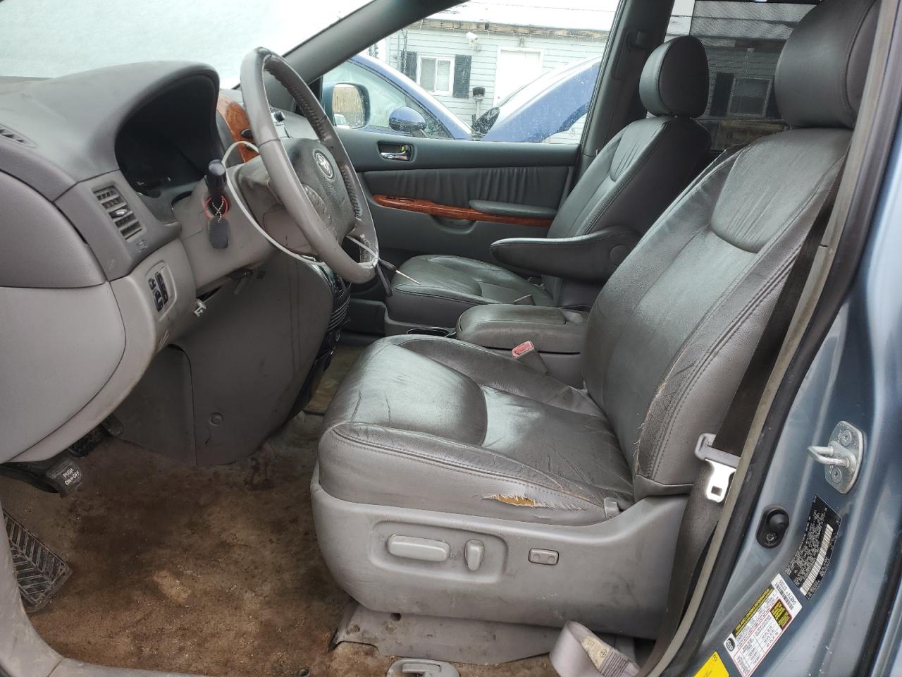 2007 Toyota Sienna - Image 7