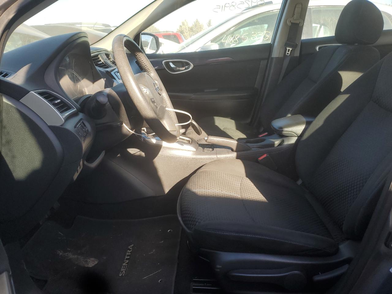 2019 Nissan Sentra - Image 7