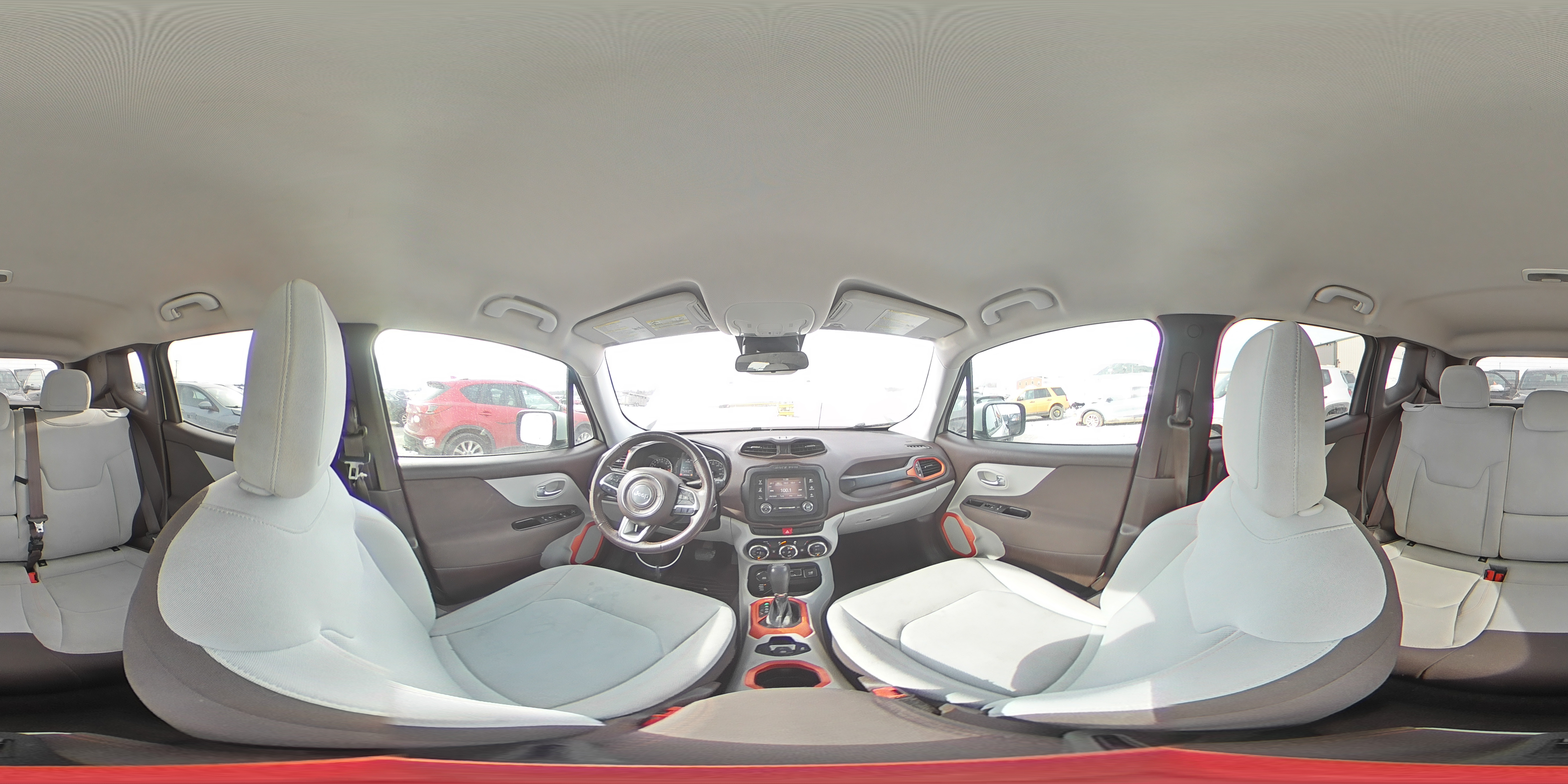 2015 Jeep Renegade - Image 13