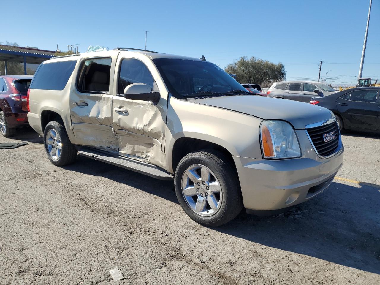 2012 GMC Yukon - Image 4
