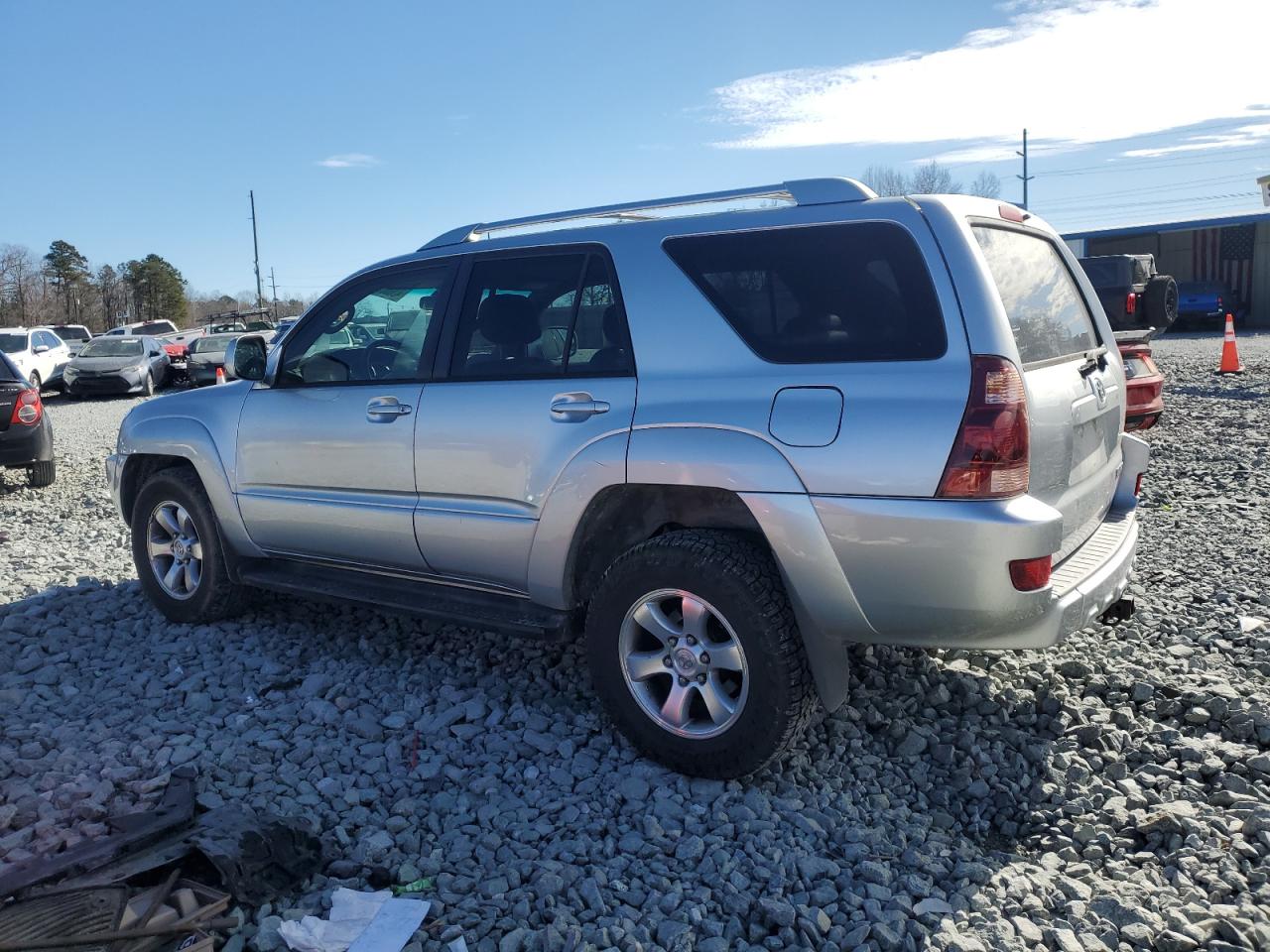 2005 Toyota 4Runner - Image 2