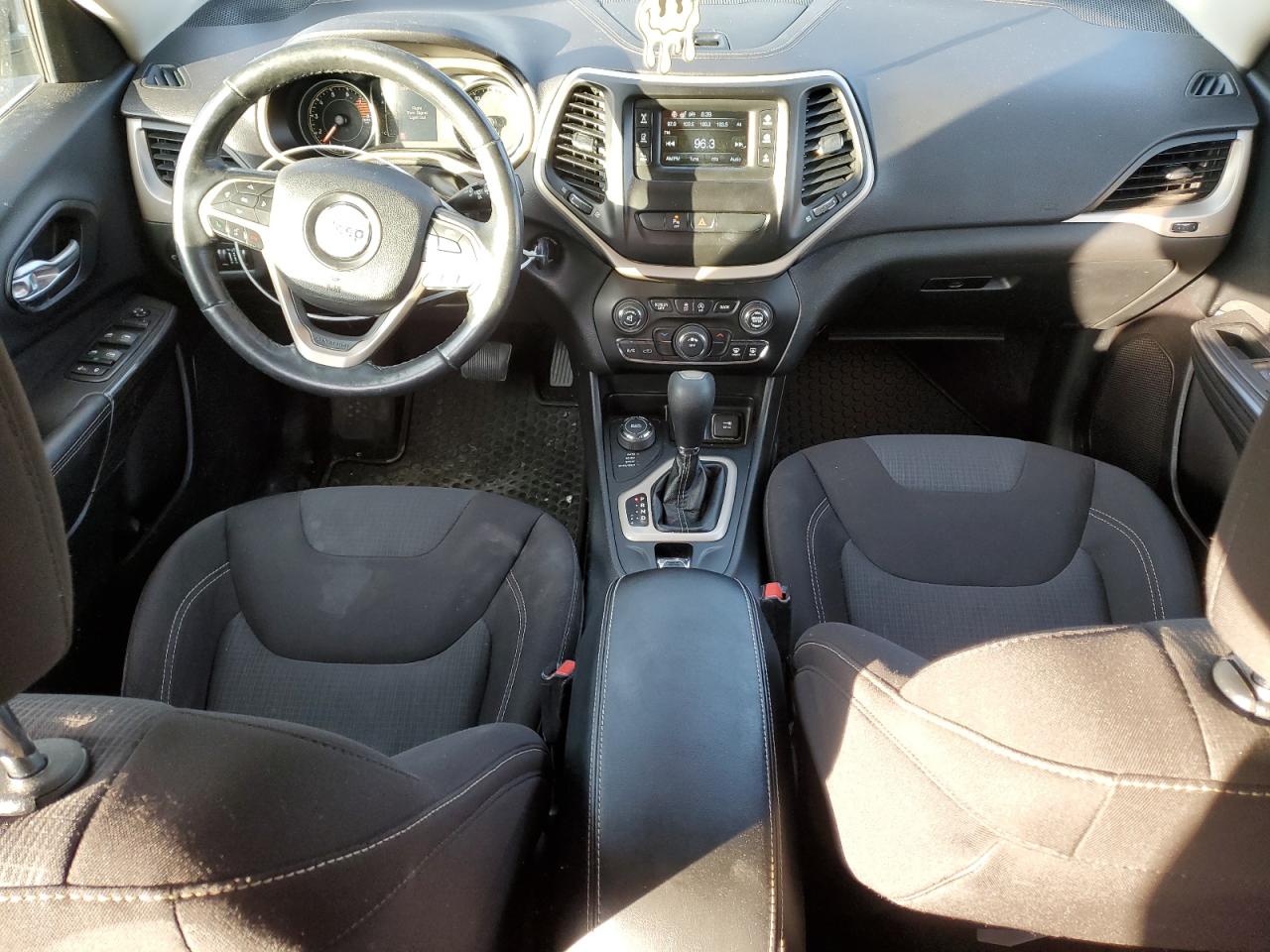 2016 Jeep Grand Cherokee - Image 8