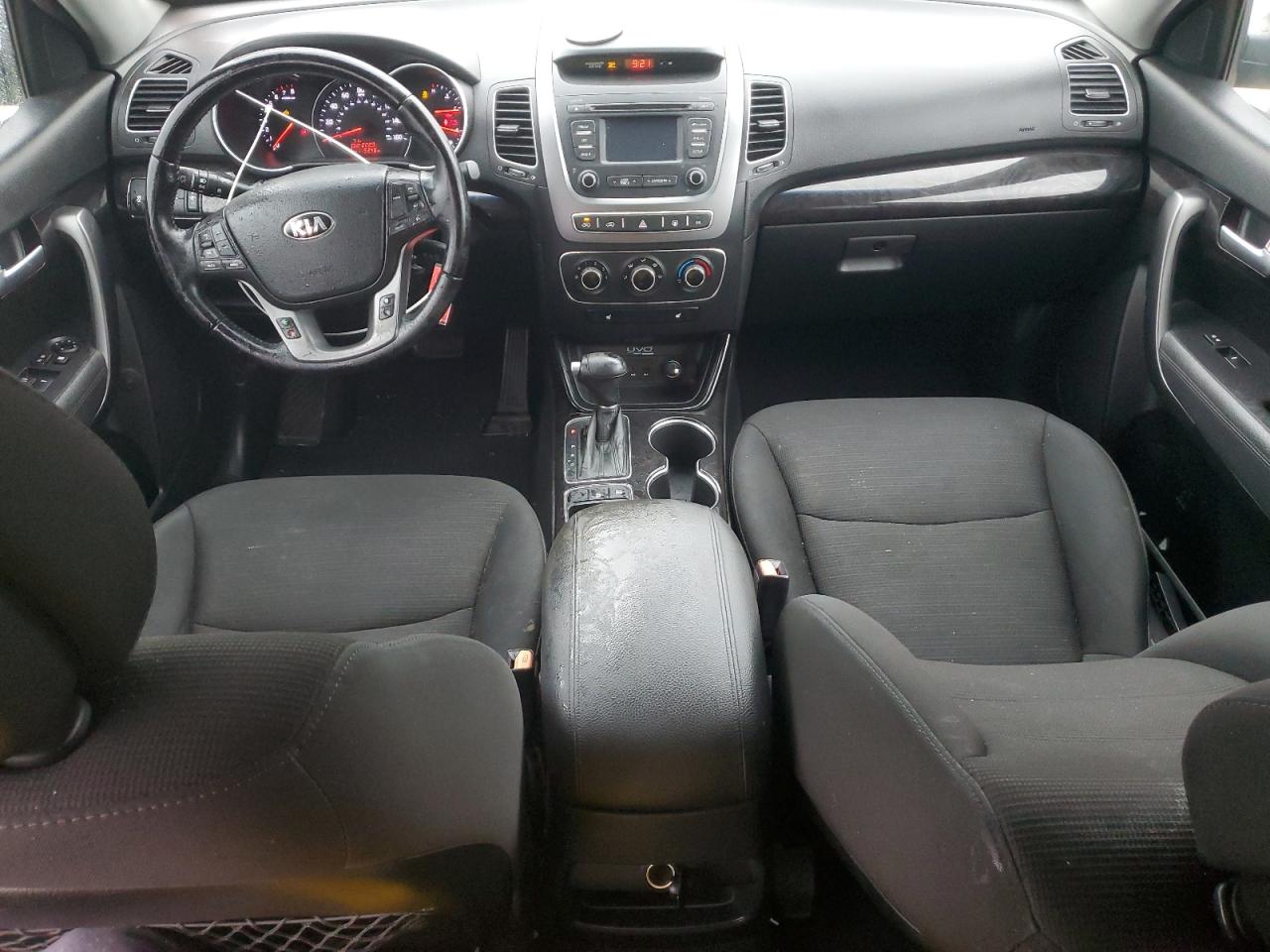 2014 Kia Sorento - Image 8