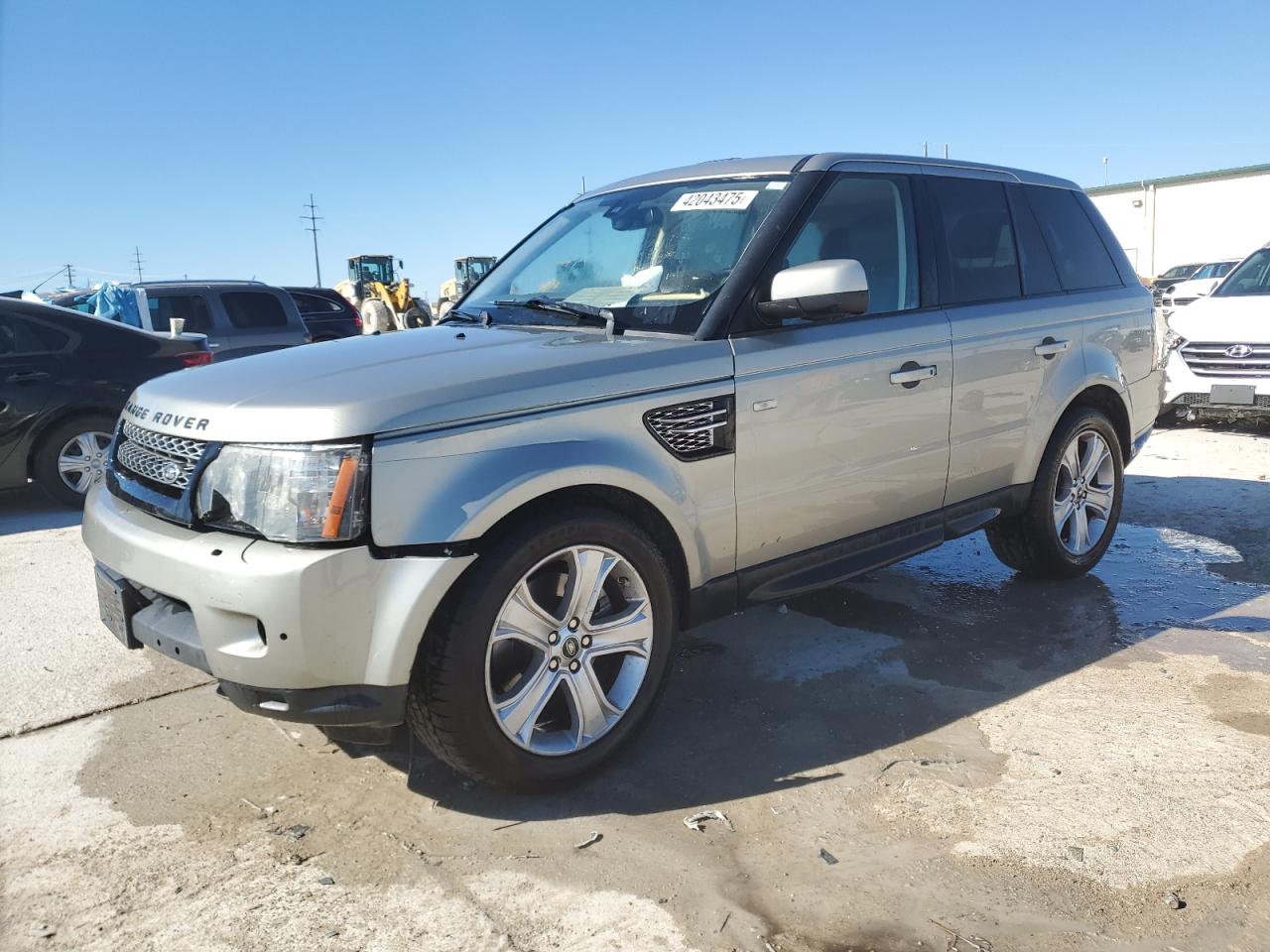 2013 Land Rover Range Rover - Image 1