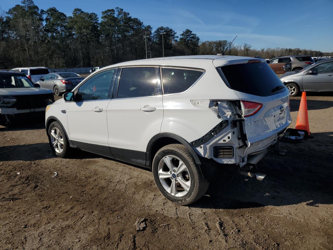 2015 Ford Escape - Image 2