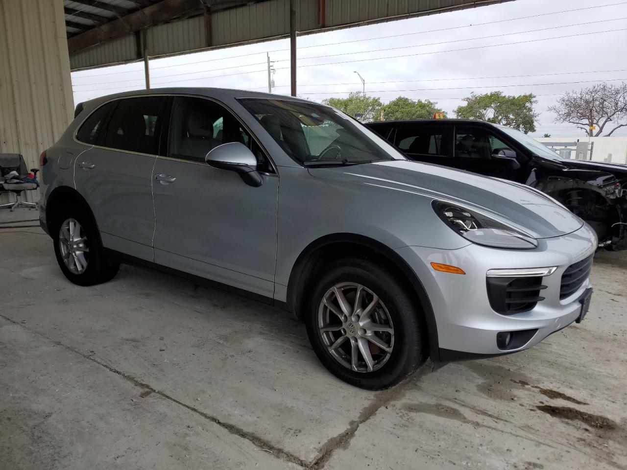 2018 Porsche Cayenne - Image 4