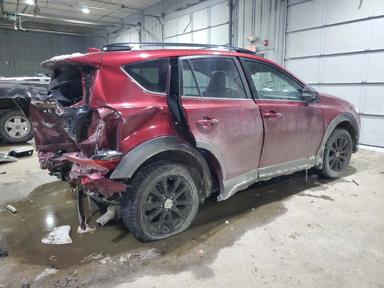 2T3RFREV3JW751301 TOYOTA RAV4 2018