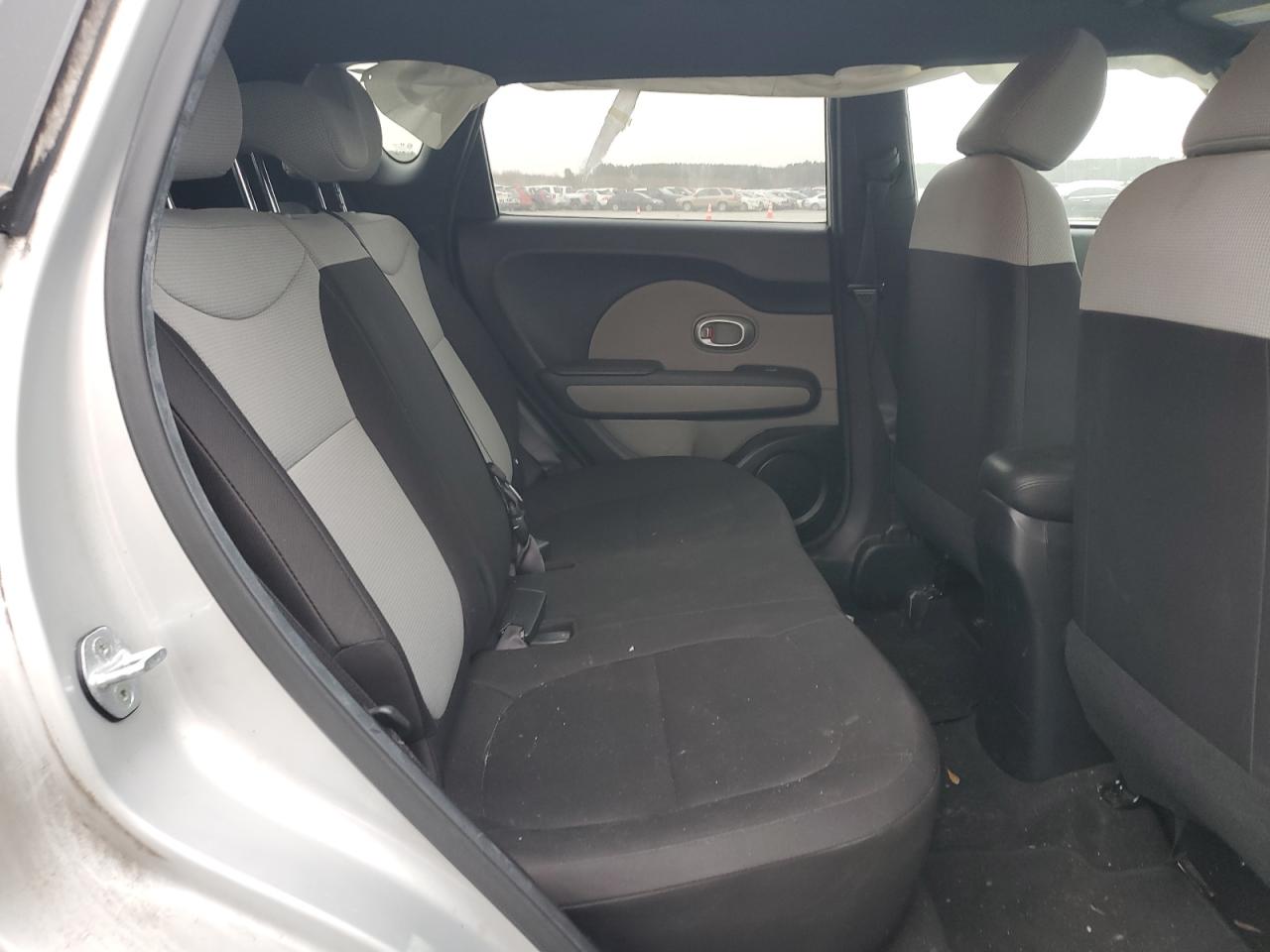 2015 Kia Soul - Image 10
